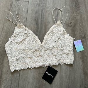 FOREVER 21 lace knit crop top